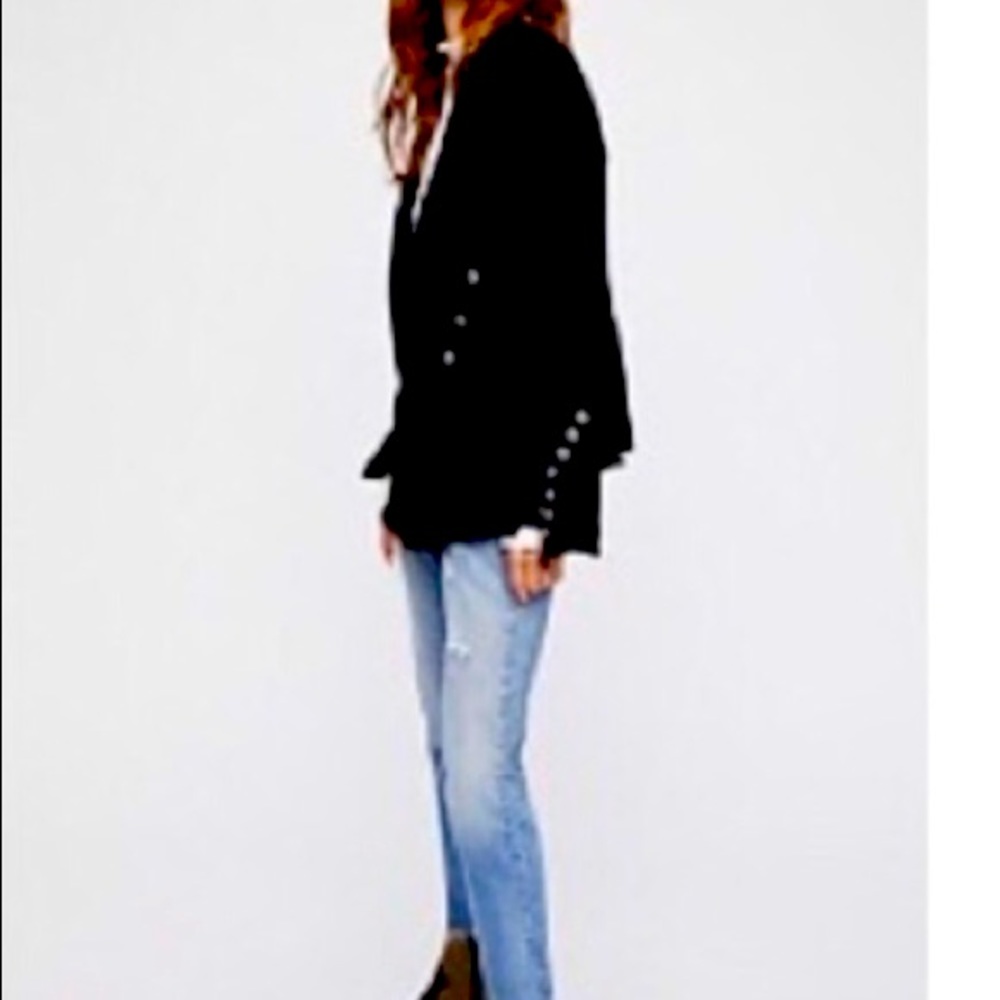 🆕 FP Flared Sleeved Blazer - BLACK